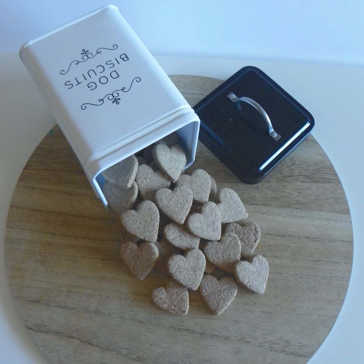 cinnamon honey hearts dog treat